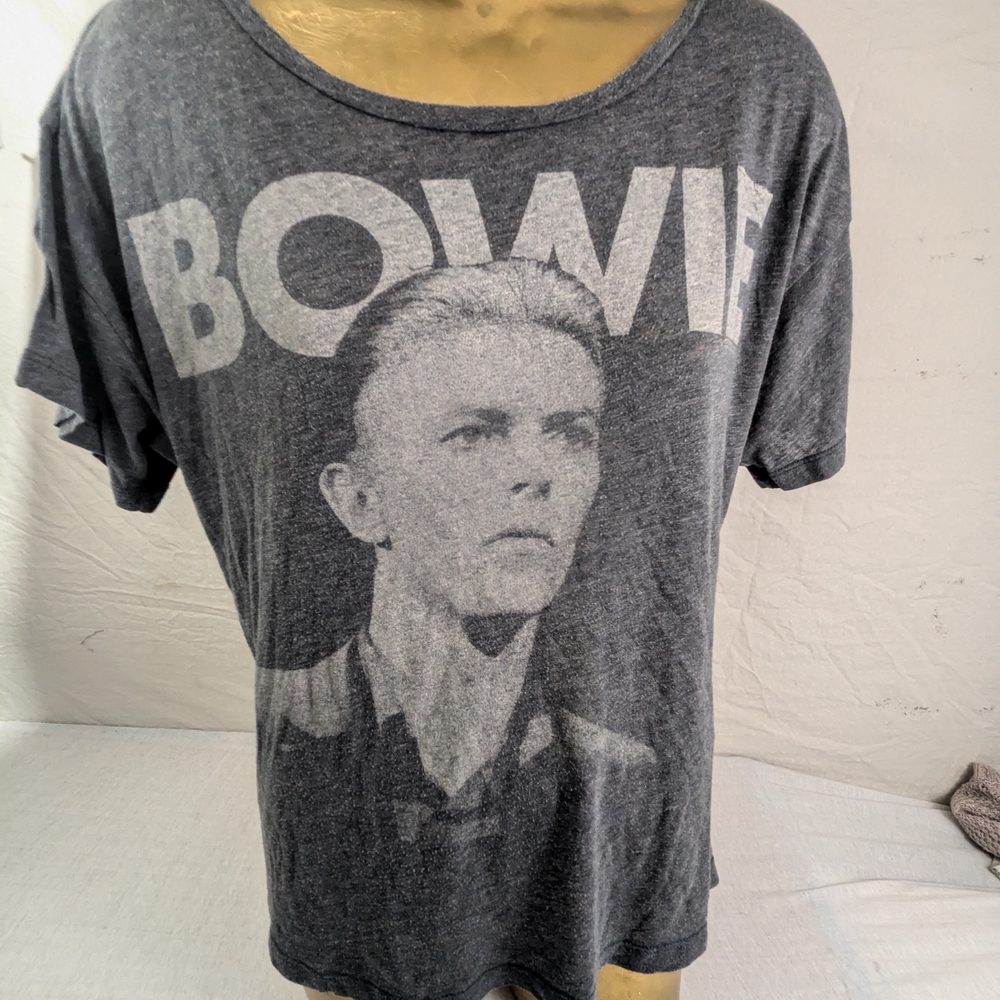 David Bowie Gray Graphic T-Shirt Size Large
